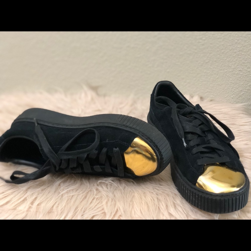 Puma sneakers